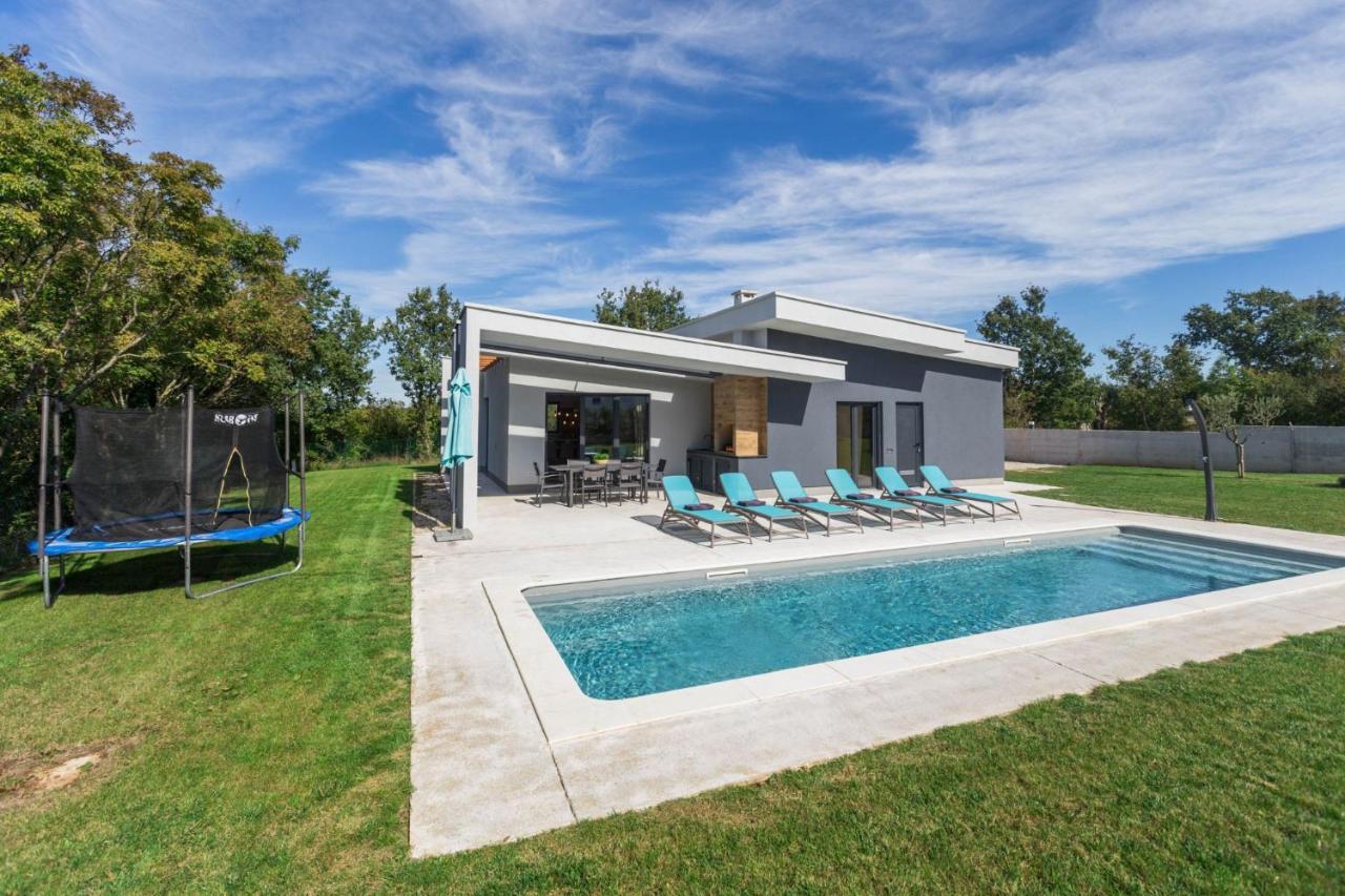 Villa Mariva Žminj Exteriér fotografie